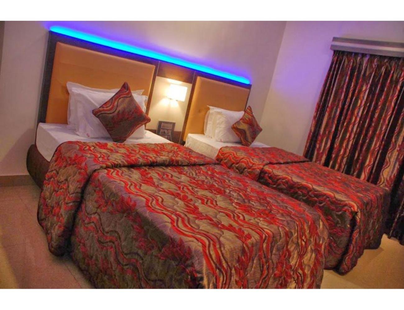 The Grand Krishna Luxury Hotel, Chikmagalūr Exteriér fotografie